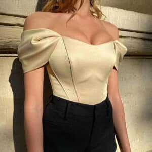 Body satin teinte sable