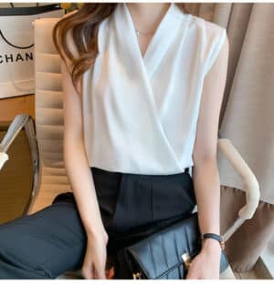 Blouse en satin éclatant blanc