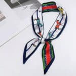 Foulard en satin de la marque Sophie, modèle petit.