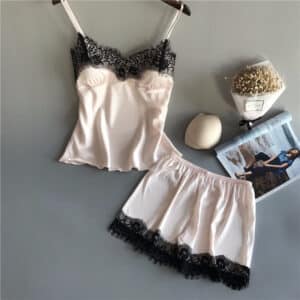 Pyjama satin couleur beige Sia