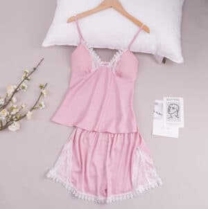Pyjama en satin rose Joyau