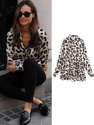 Blouse satin à manches longues avec motif léopard noir
