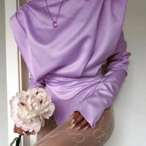Body satin avec épaulettes en couleur lilas