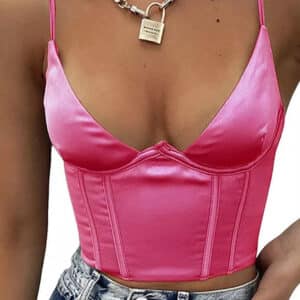 Débardeur satin bralette rose en version cropped