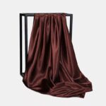 Foulard en satin chocolat