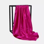 Foulard en satin fuchsia