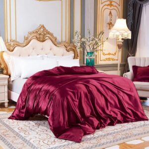 Housse de couette en satin rouge foncé