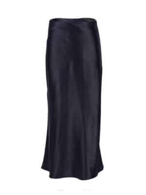 Jupe légère en satin noir